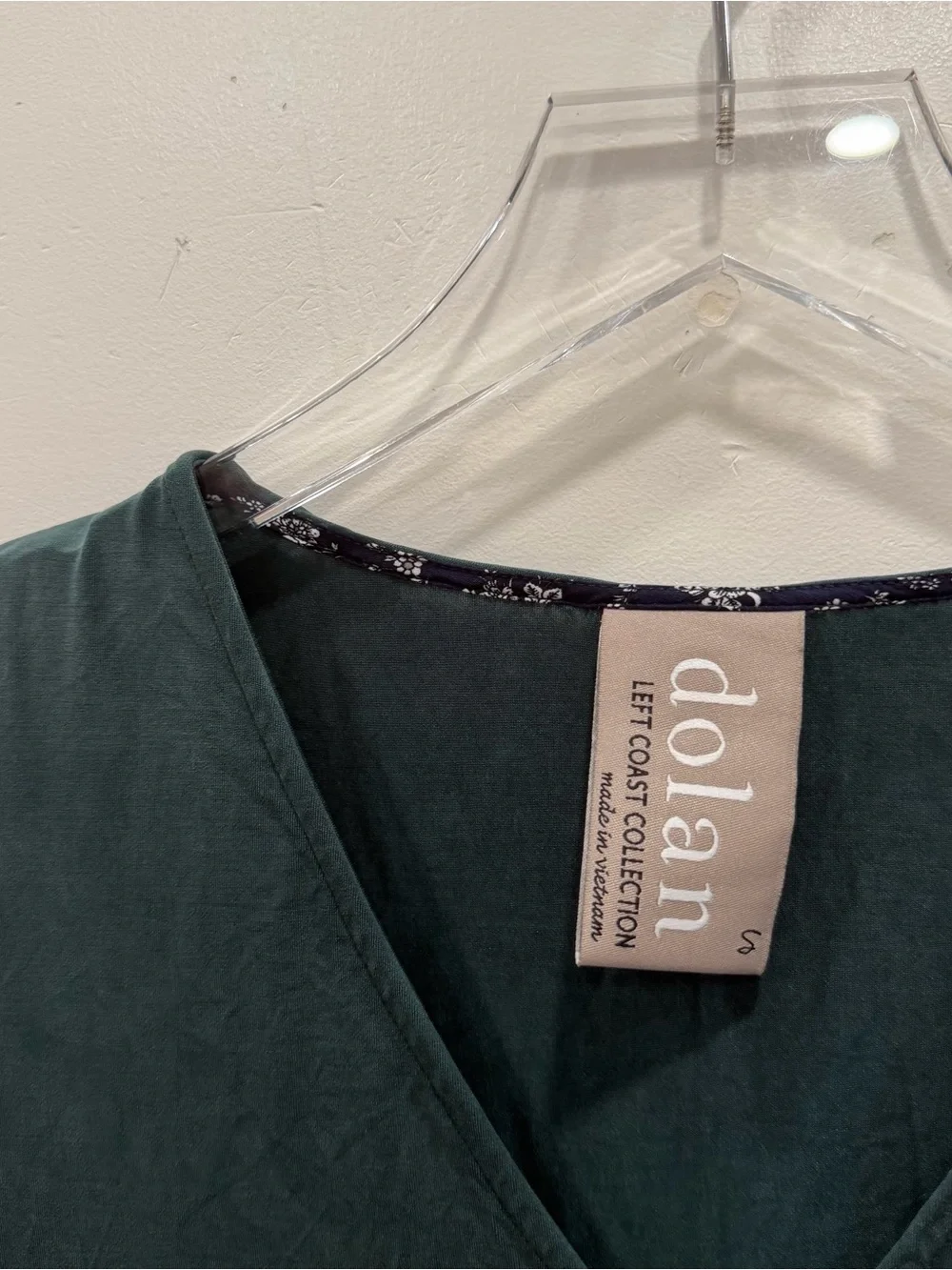 Anthropologie Dolan Green Short Sleeve Shift Dress Flowy Green Small - Picture 5 of 7
